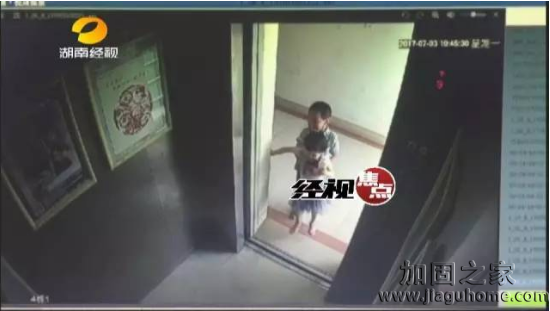 2歲女孩從18樓墜下——物業(yè)的窗戶沒有做好加固補強是墜樓重要原因！