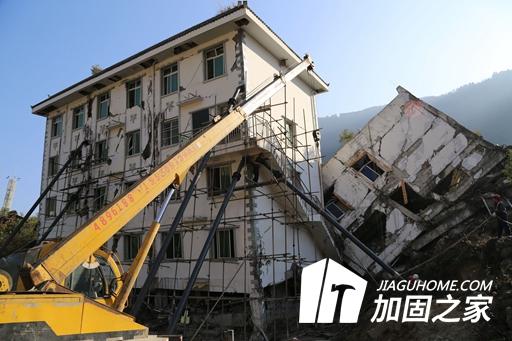 為什么房屋會出現(xiàn)不均勻沉降，如何補救?