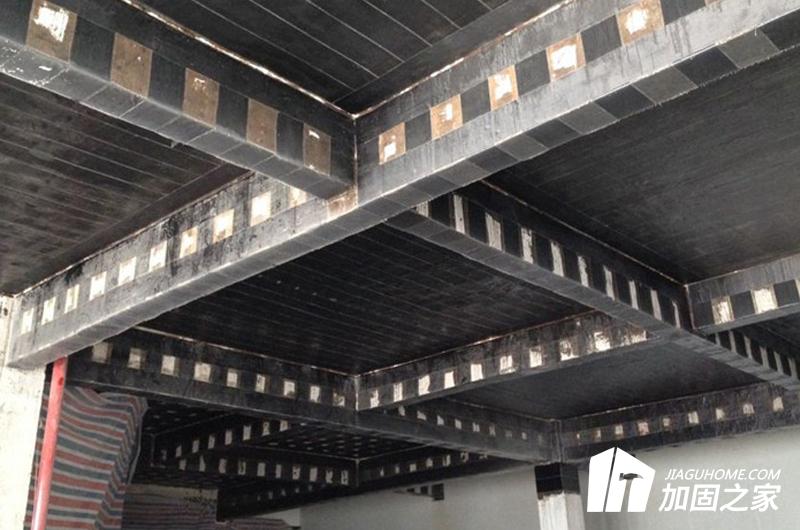 碳纖維布加固每平方價(jià)格是多少?